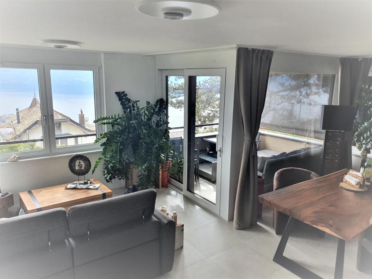 Apartamento Wonderful View Of Lake Geneva Chardonne Exterior foto