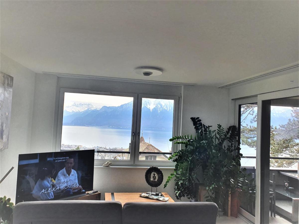 Apartamento Wonderful View Of Lake Geneva Chardonne Exterior foto